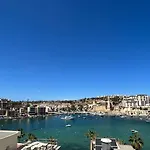 Seaview Setters Penthouse Marsaskala